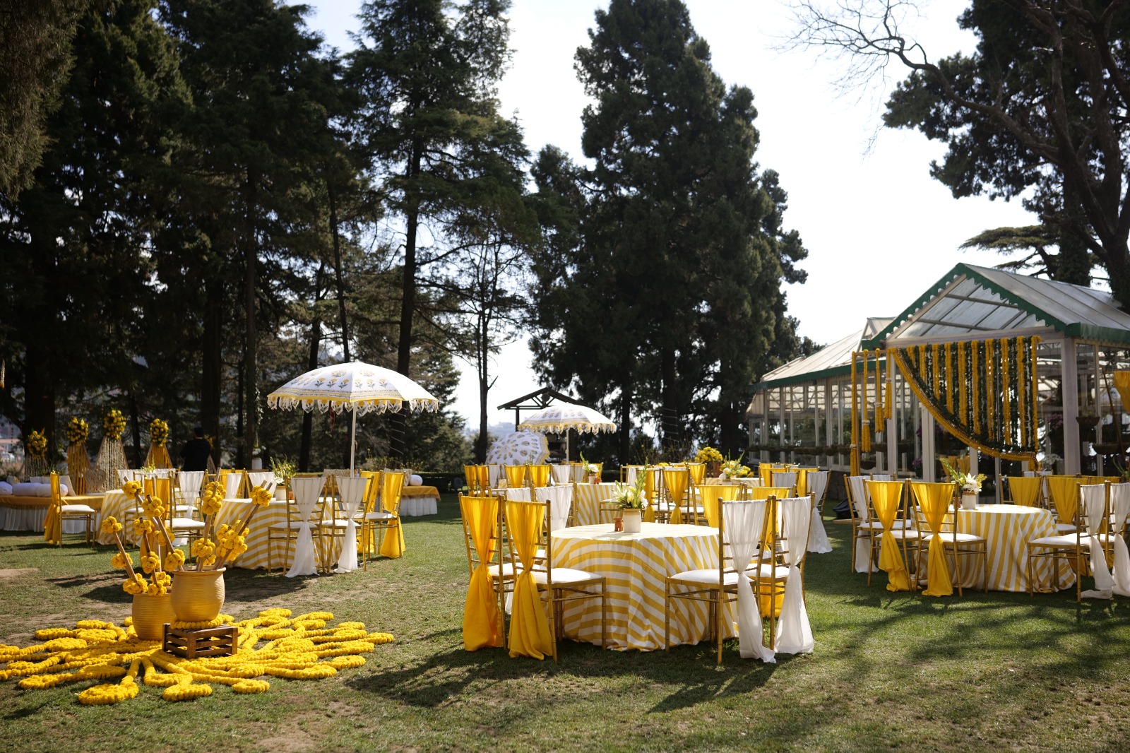 price of wedding decorator in uttarakhand?