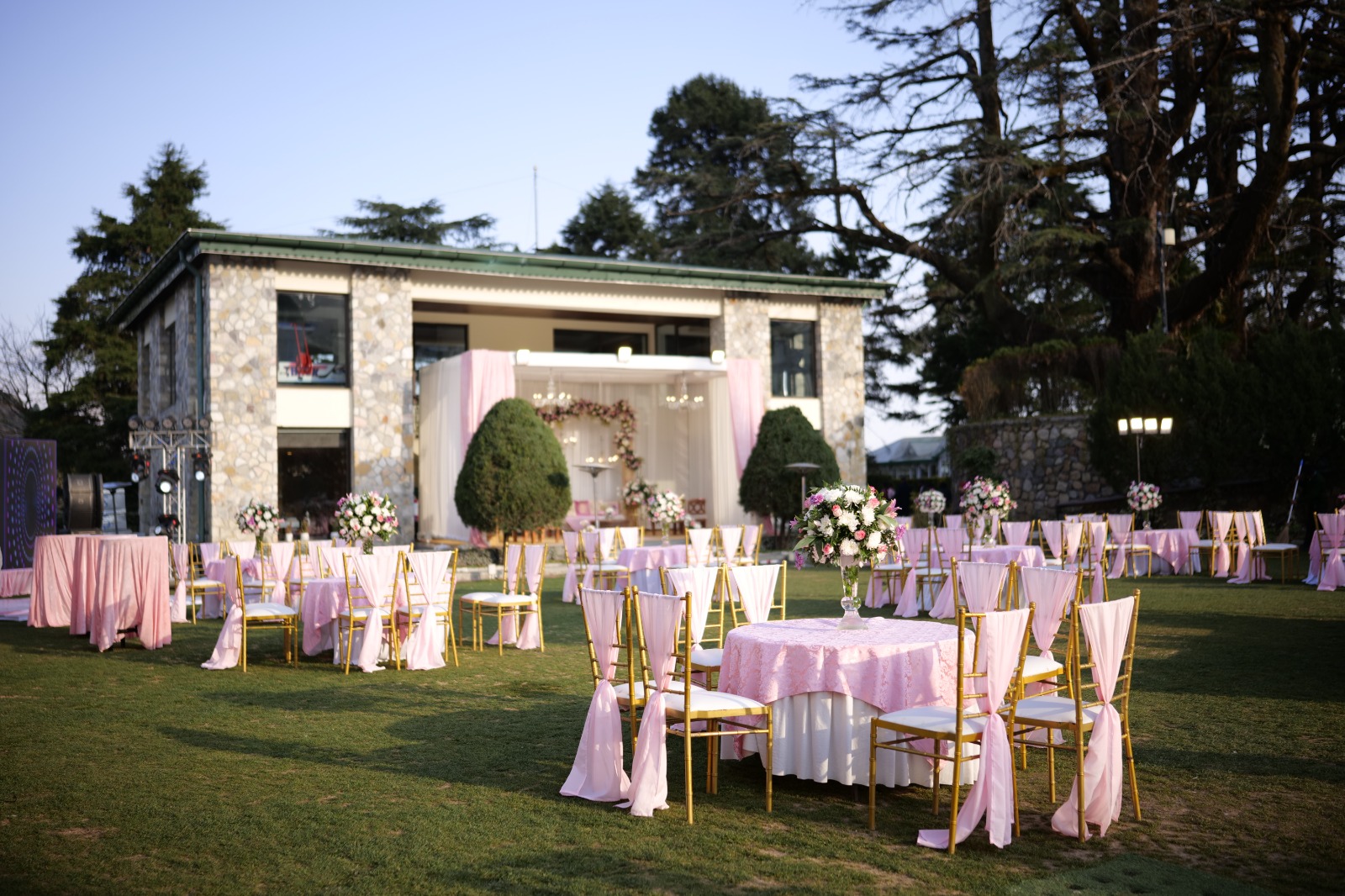 cost of wedding decorator in rispana?